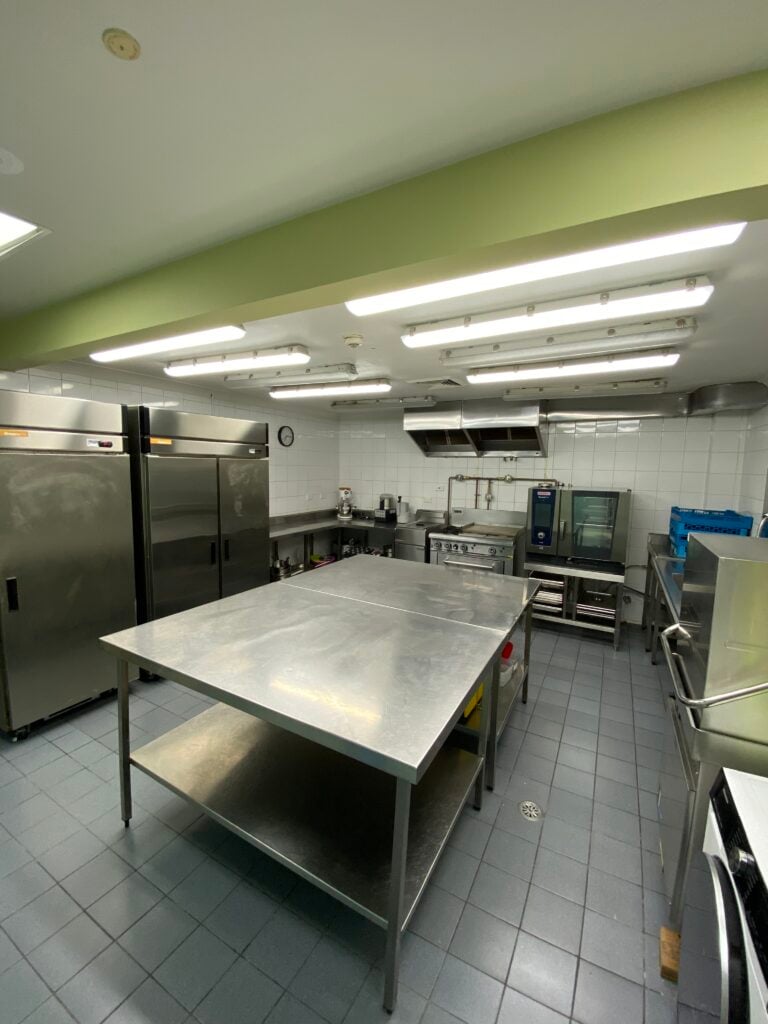 Commercial Kitchen For Rent in Sydney Eastern Suburbs