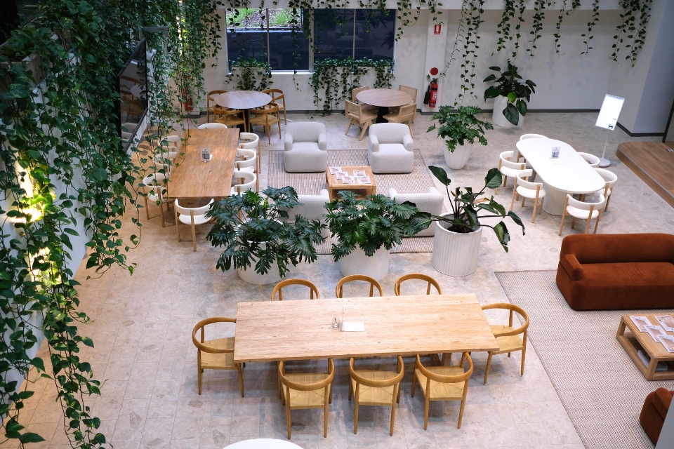 Dedicated desks in the Main Office coworking space, Pagewood Sydney